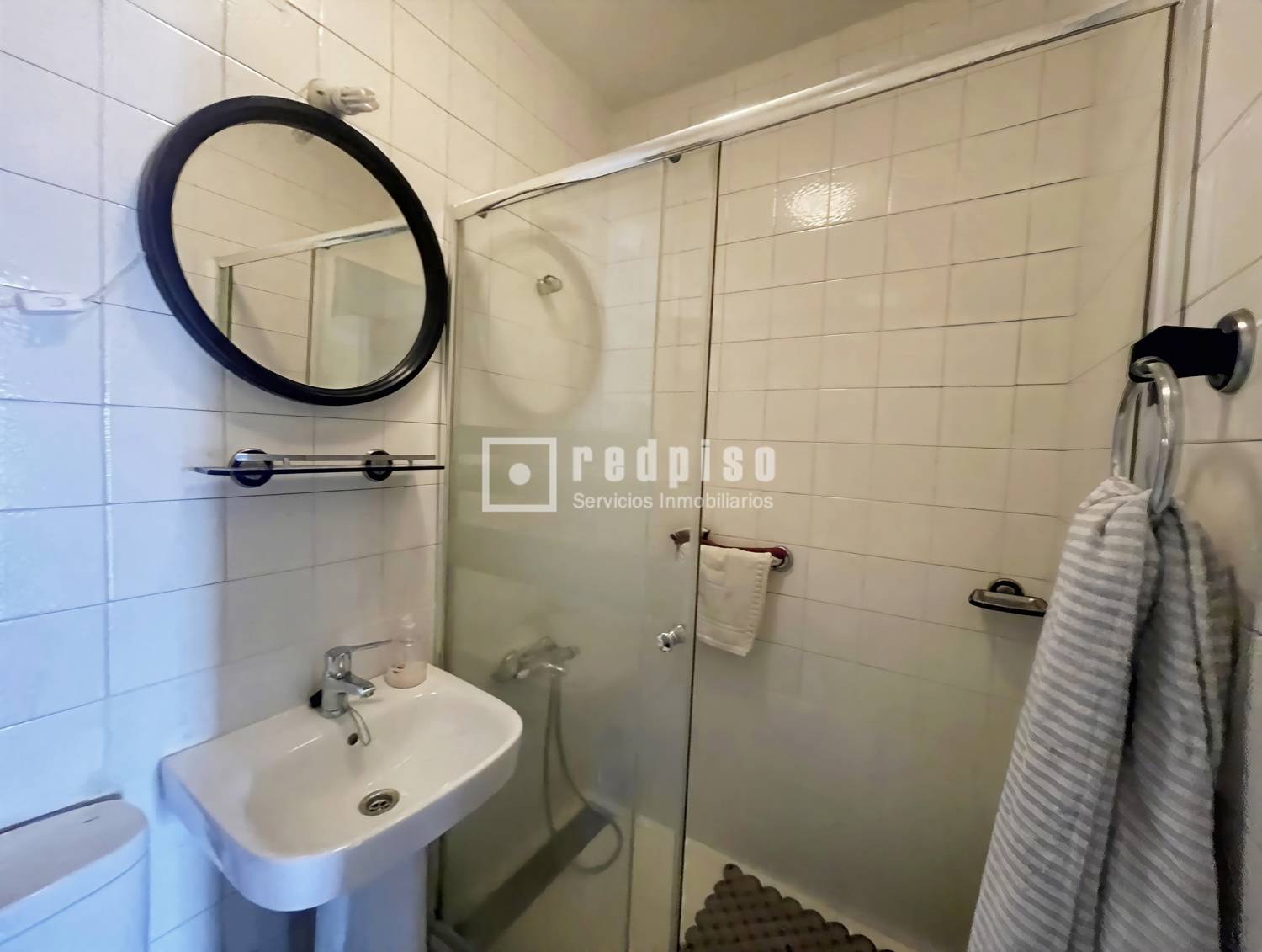 Piso en venta en calle De Jayena, Madrid, Madrid 22/27