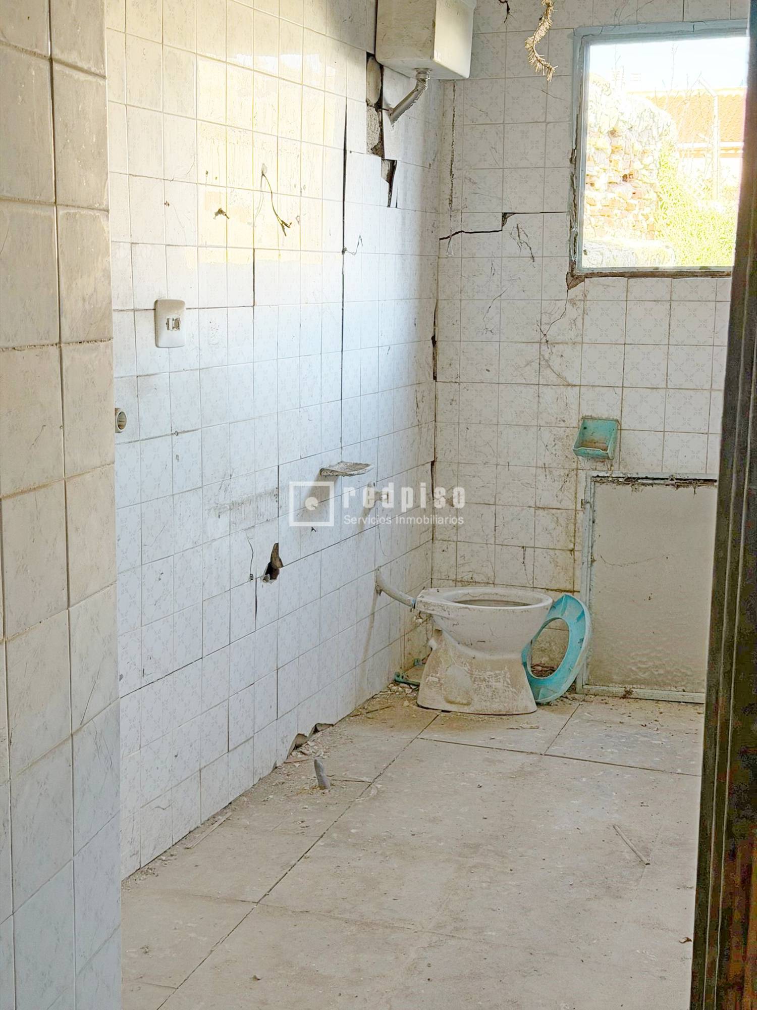 Casa en venta en  calle de Salvador Blanquer, Torrealta, Murcia  7/14
