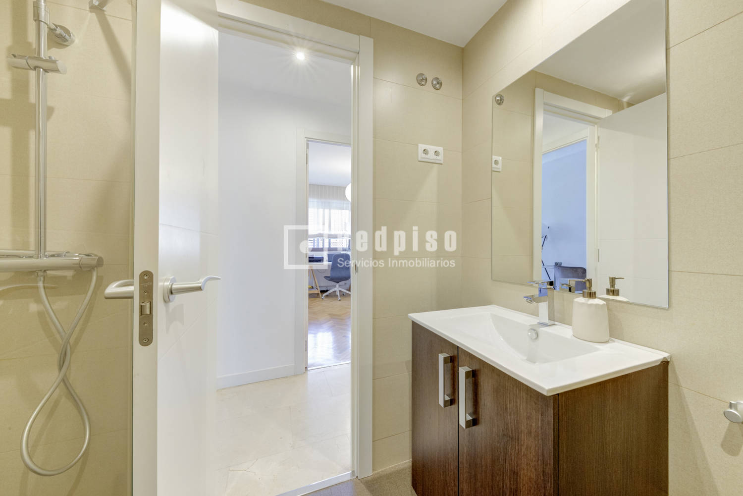 Piso en venta en  Pozuelo de Alarcón, Madrid  40/44