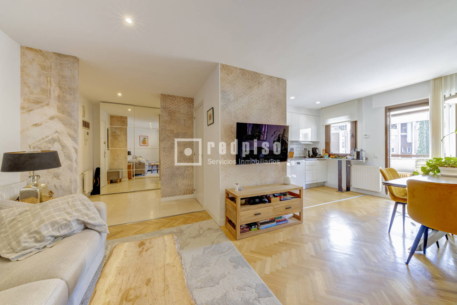 Piso en venta en  Pozuelo de Alarcón, Madrid  1/44