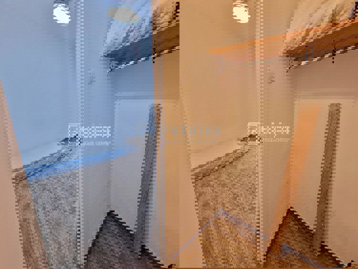 Piso en alquiler en  calle Lacarra de Miguel, Zaragoza  12/35