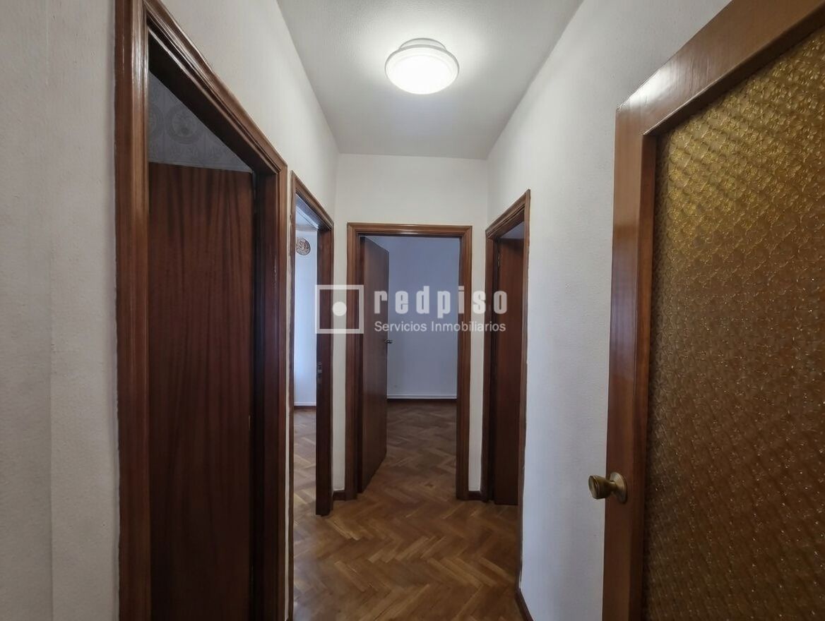 Piso en venta en Alcorcón, Madrid 11/26