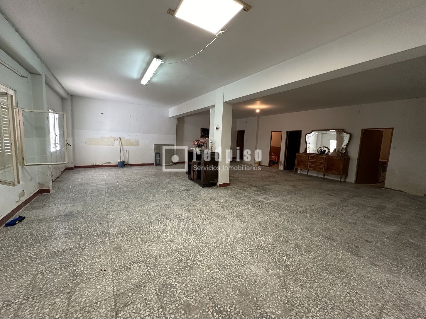 Local en venta en  Collado Villalba, Madrid  1/1