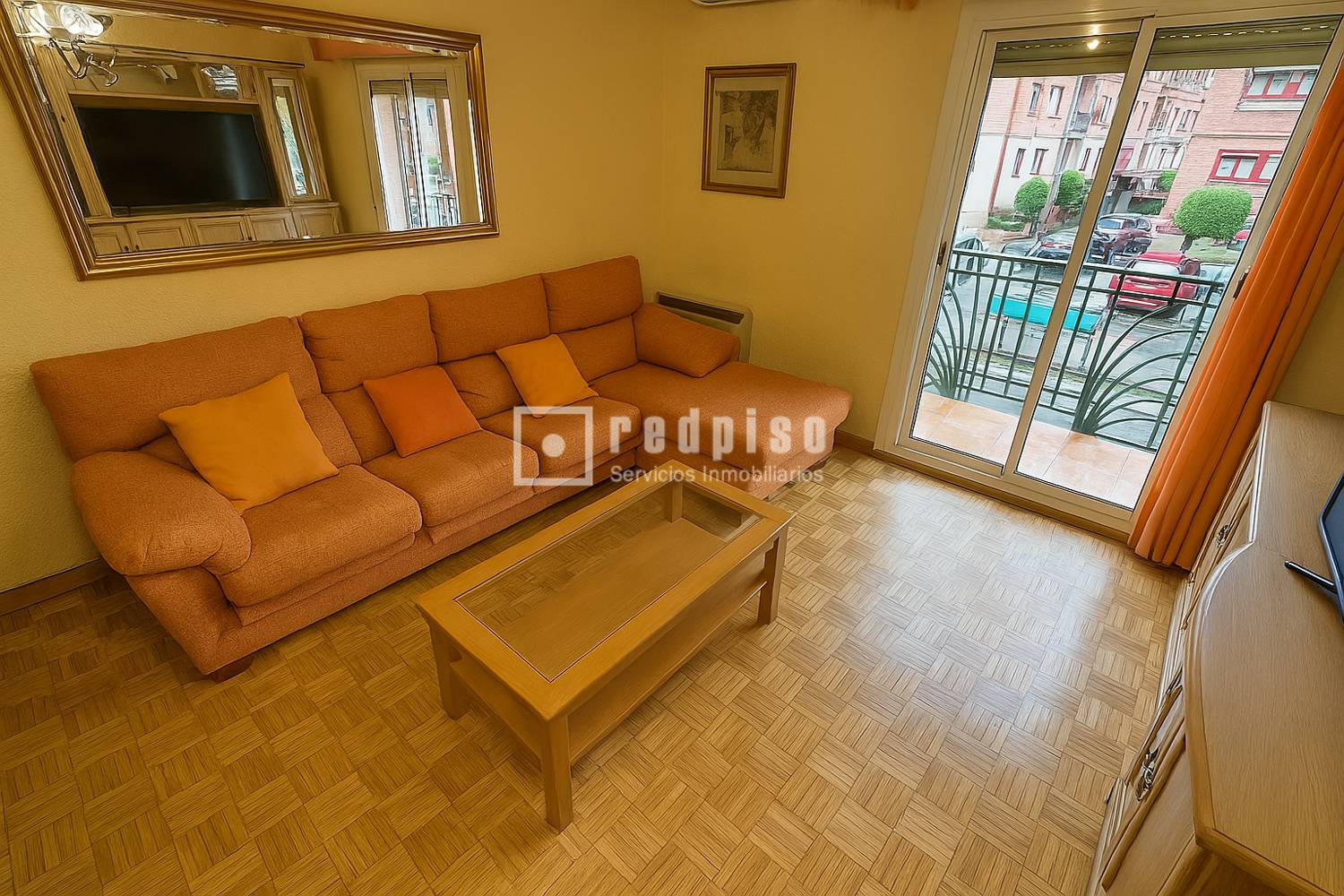 Piso en venta en calle De Maches Gómez, Coslada, Madrid 2/11