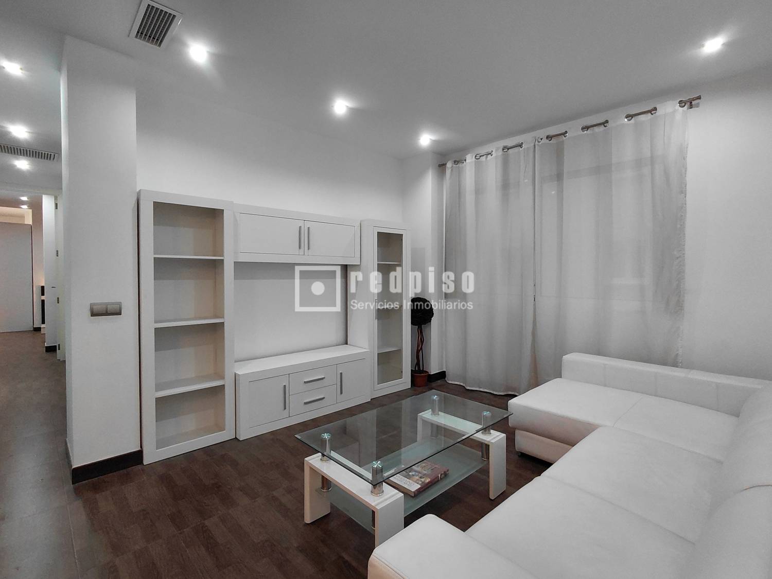 Piso en alquiler en  Extramurs, Valencia  1/1