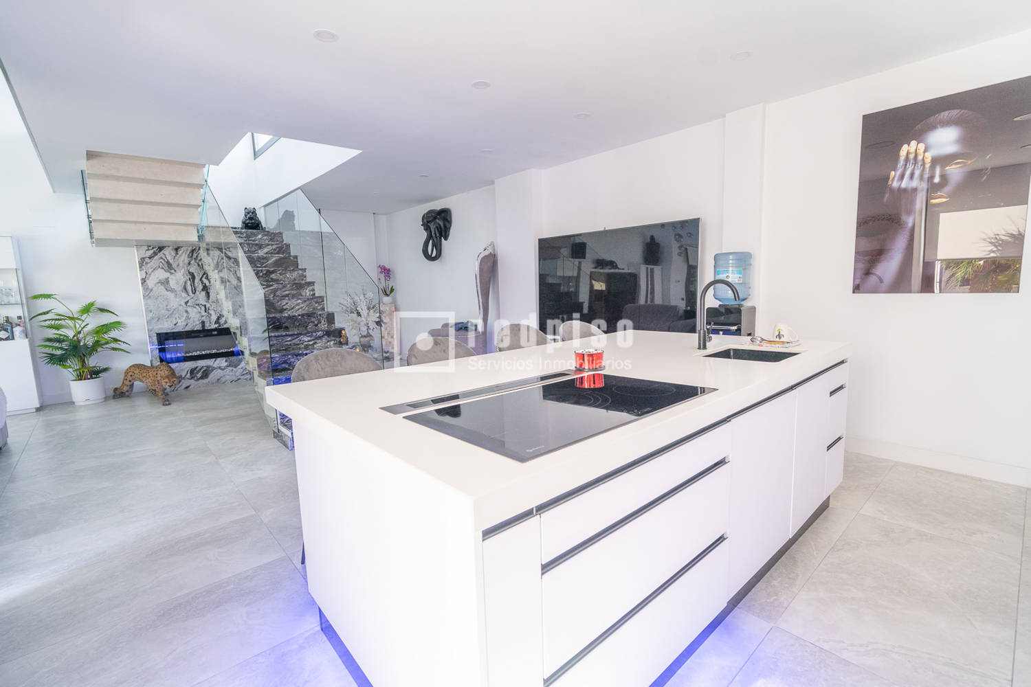 Casa en venta en  calle de Benito Pérez Galdós, 56, Arroyomolinos, Madrid  23/53