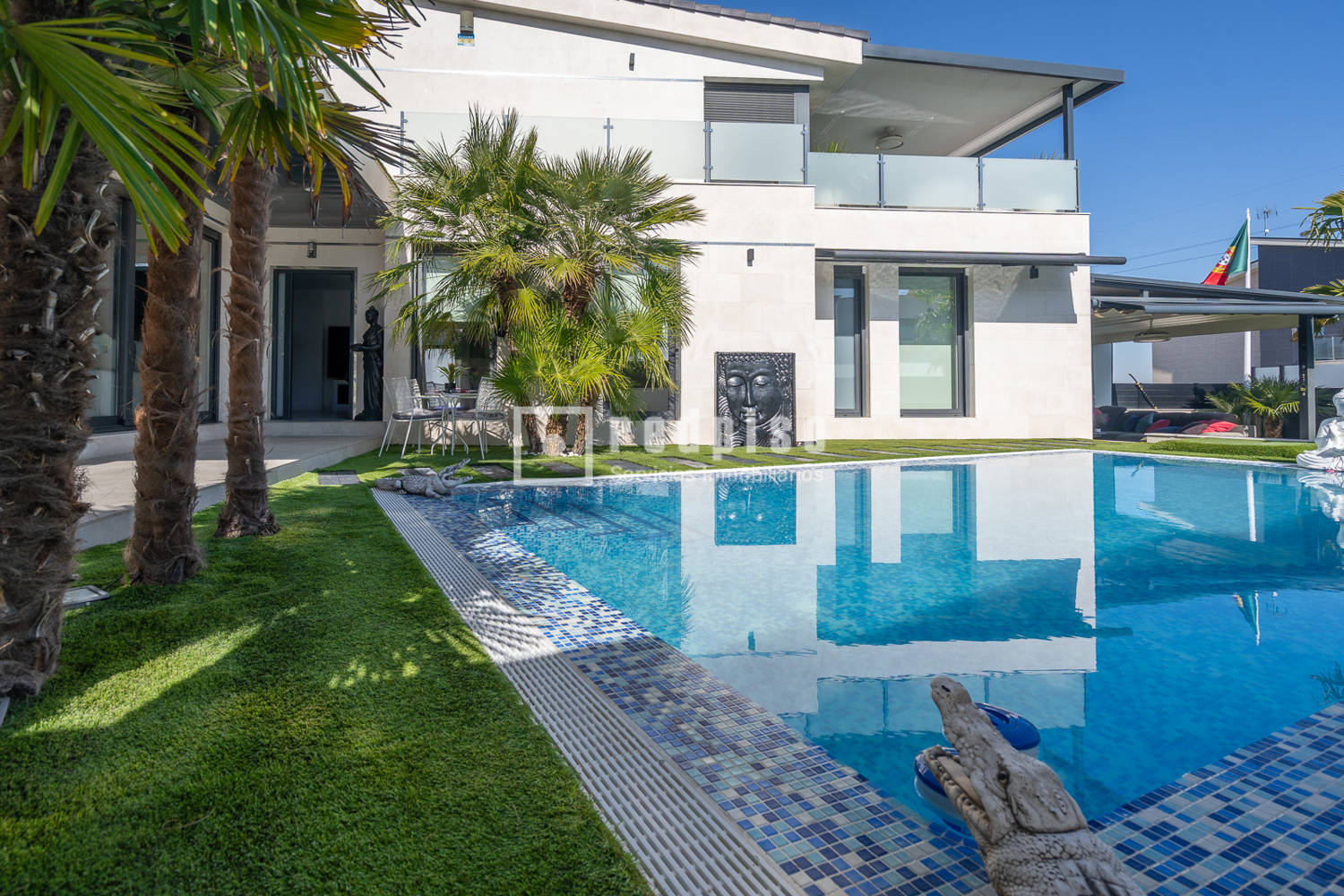 Casa en venta en  calle de Benito Pérez Galdós, 56, Arroyomolinos, Madrid  3/53