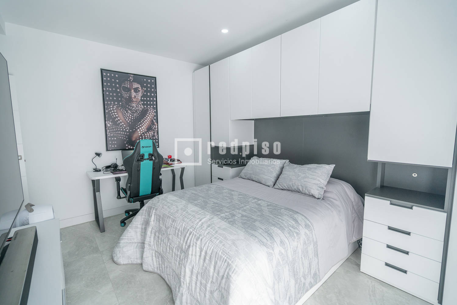 Casa en venta en  calle de Benito Pérez Galdós, 56, Arroyomolinos, Madrid  31/53