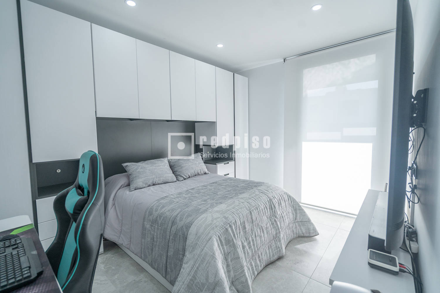 Casa en venta en  calle de Benito Pérez Galdós, 56, Arroyomolinos, Madrid  30/53