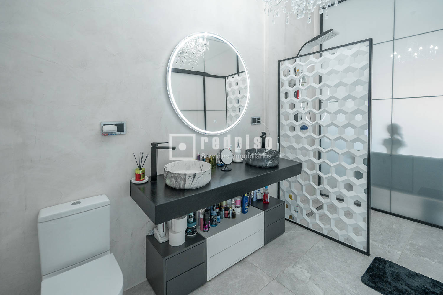 Casa en venta en  calle de Benito Pérez Galdós, 56, Arroyomolinos, Madrid  38/53