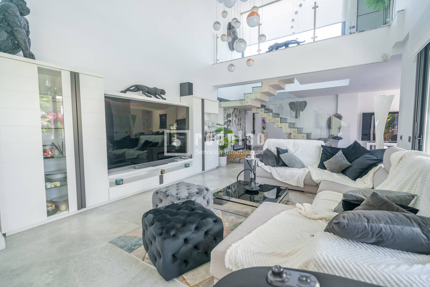 Casa en venta en  calle de Benito Pérez Galdós, 56, Arroyomolinos, Madrid  17/53