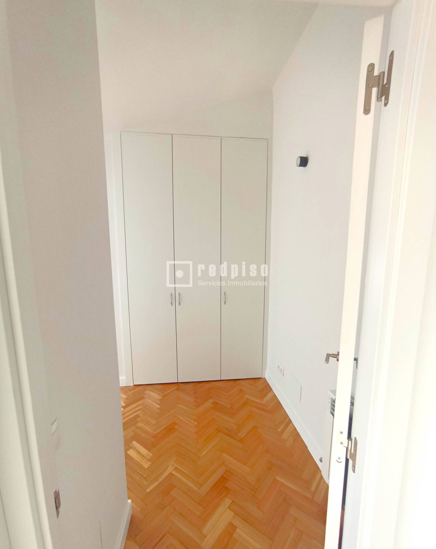 Piso en venta en calle De La Miosotis, Tetuán, Madrid 28/38