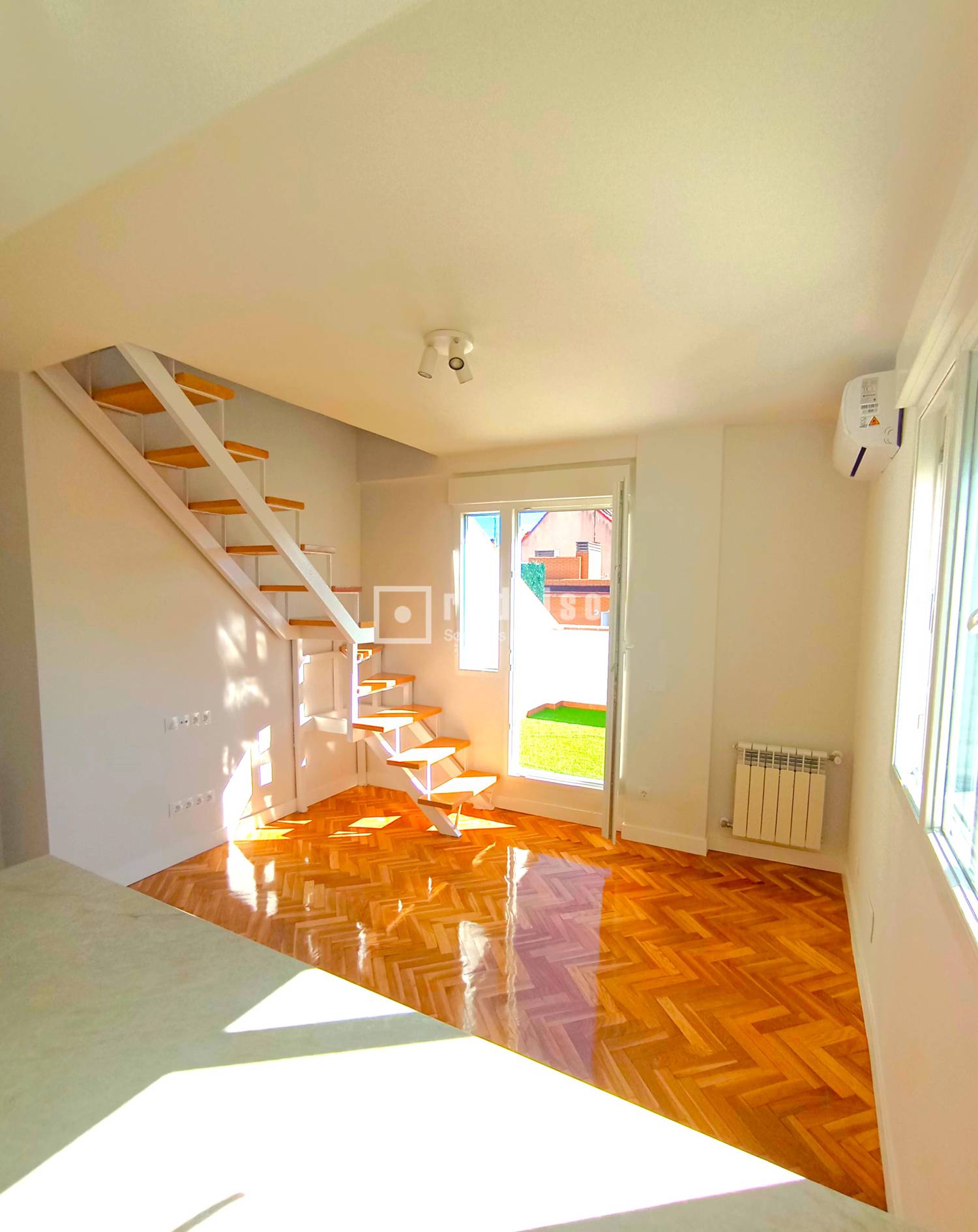 Piso en venta en calle De La Miosotis, Tetuán, Madrid 16/38