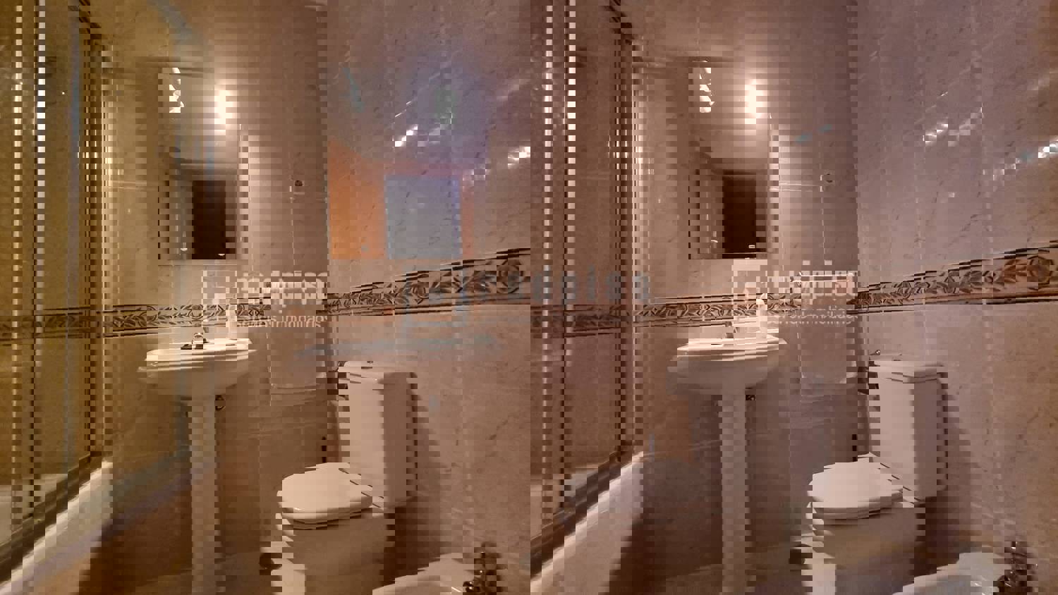 Casa en venta en Cabanillas De La Sierra, Madrid 24/25