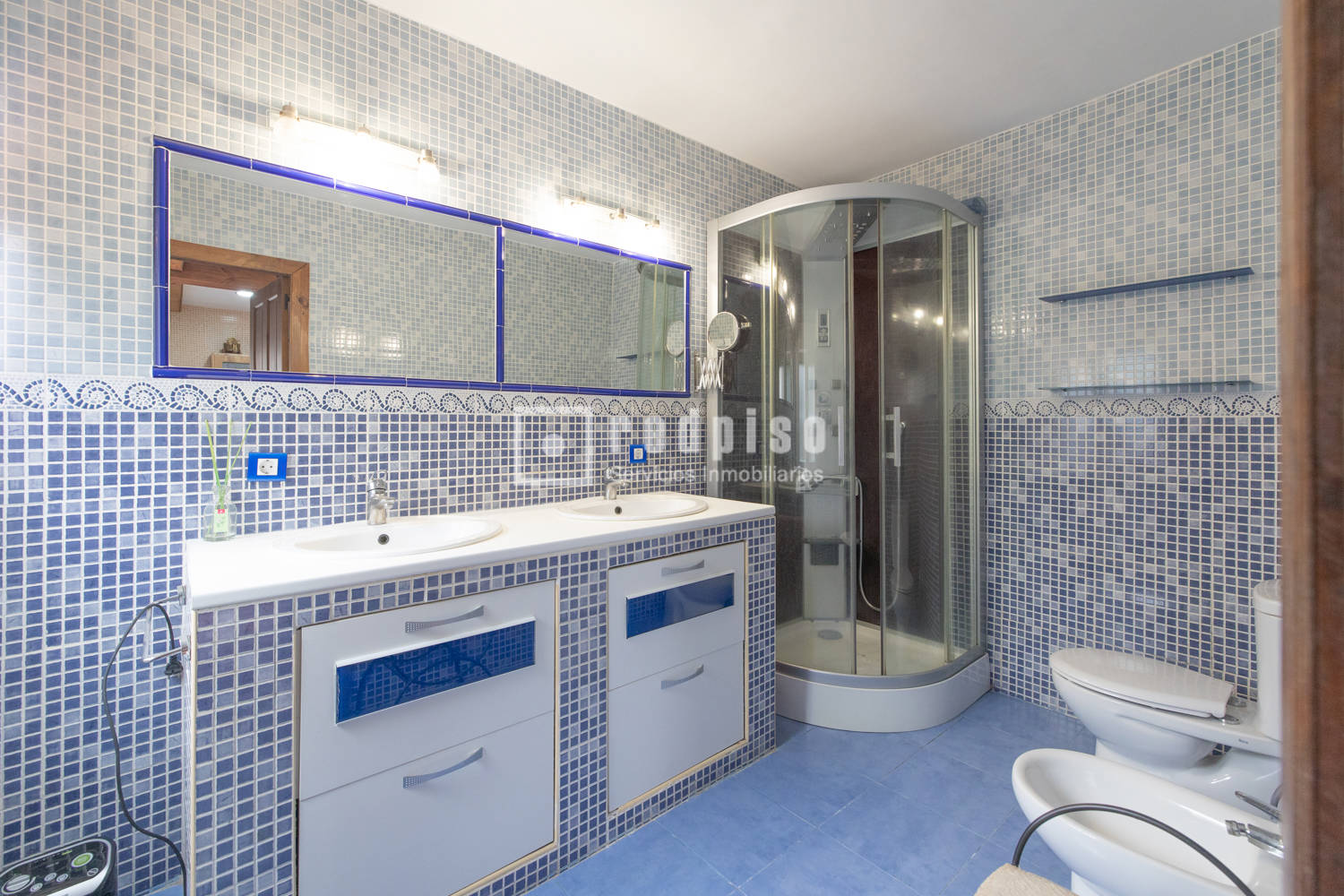 Casa en venta en  Casarrubios del Monte, Toledo  11/53