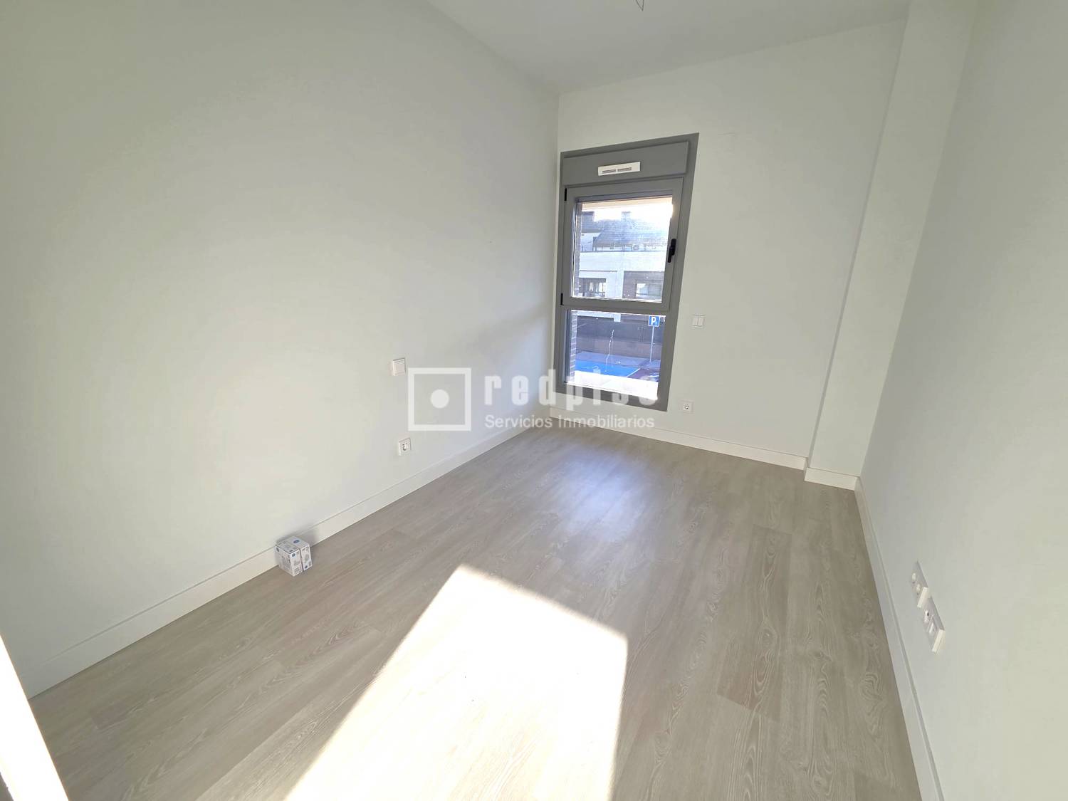 Casa en alquiler en  calle de Manuel Azaña, Madrid  13/30