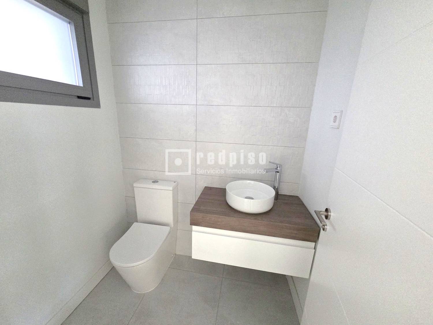 Casa en alquiler en  calle de Manuel Azaña, Madrid  3/30