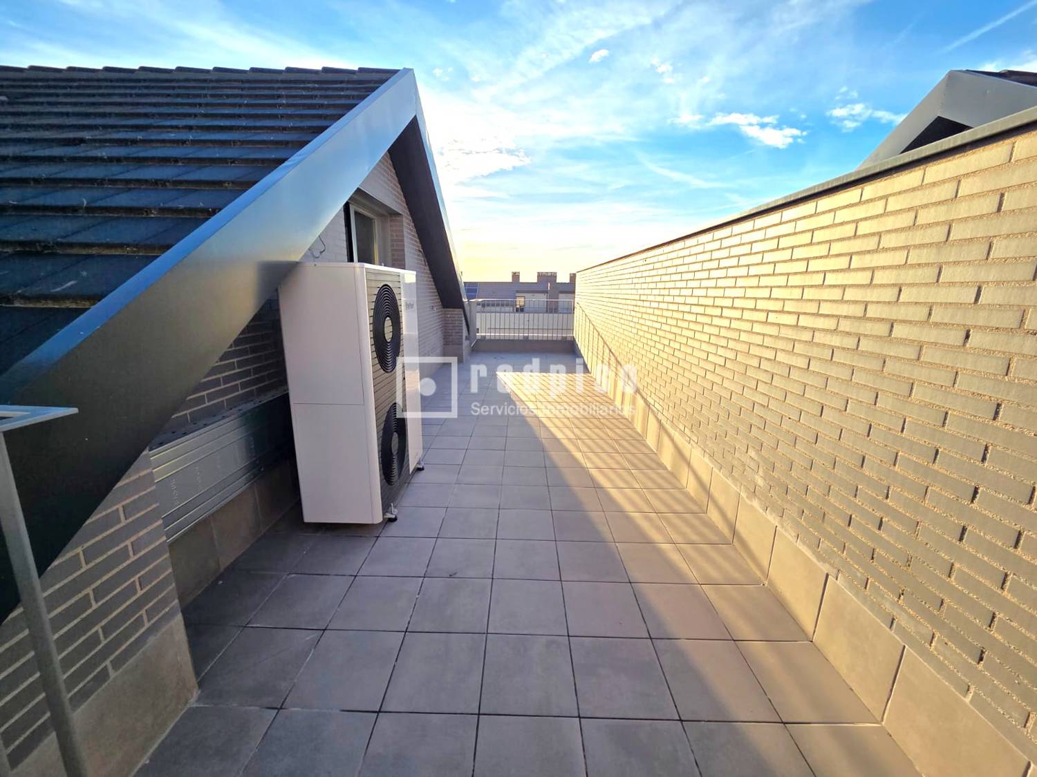 Casa en alquiler en  calle de Manuel Azaña, Madrid  24/30