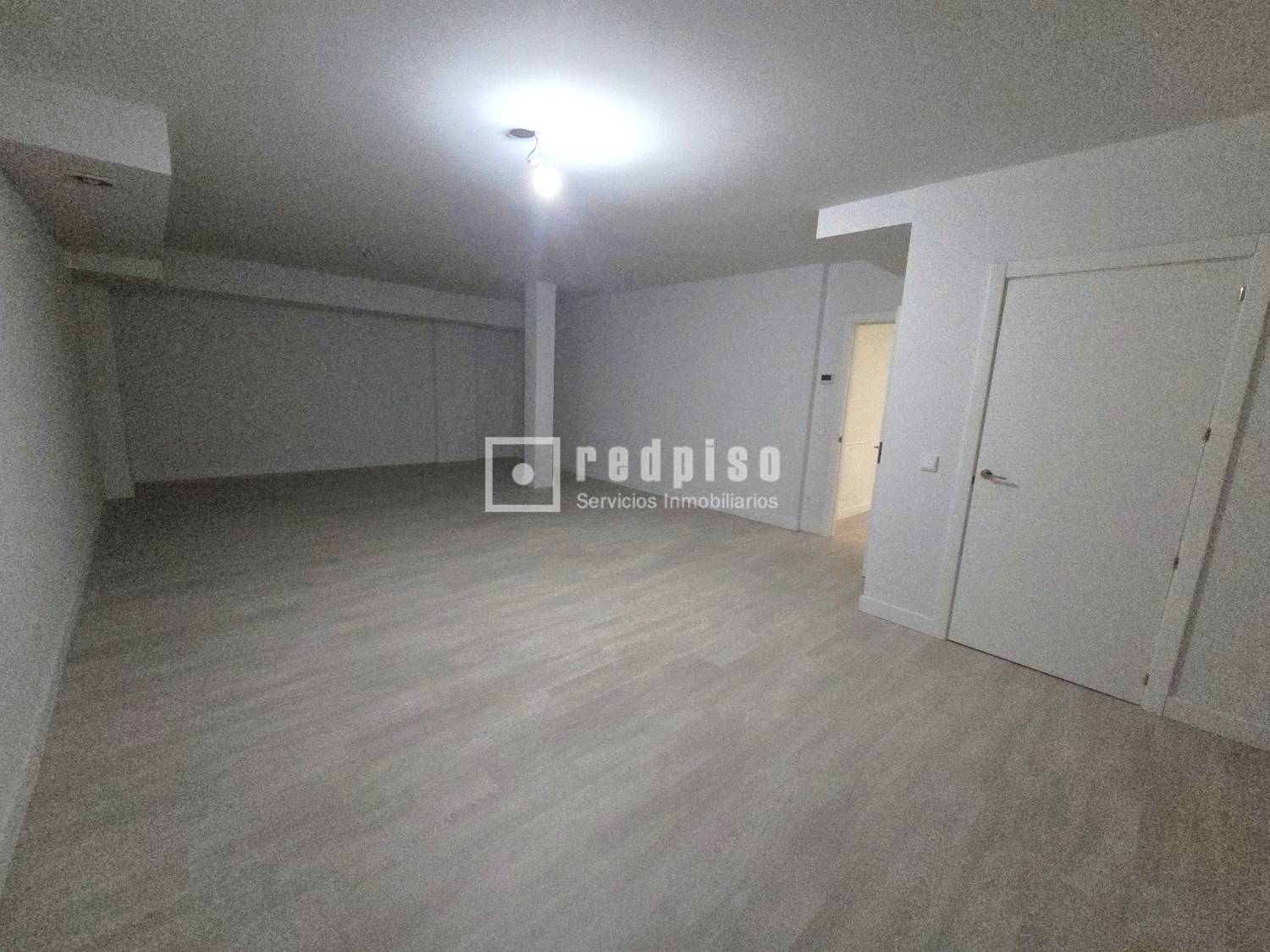 Casa en alquiler en  calle de Manuel Azaña, Madrid  26/30