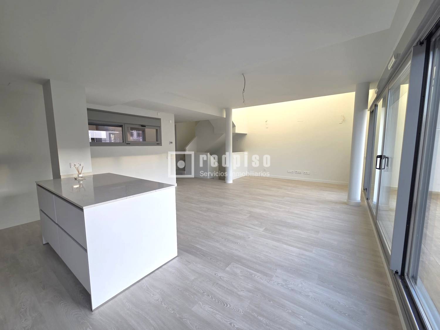 Casa en alquiler en  calle de Manuel Azaña, Madrid  6/30