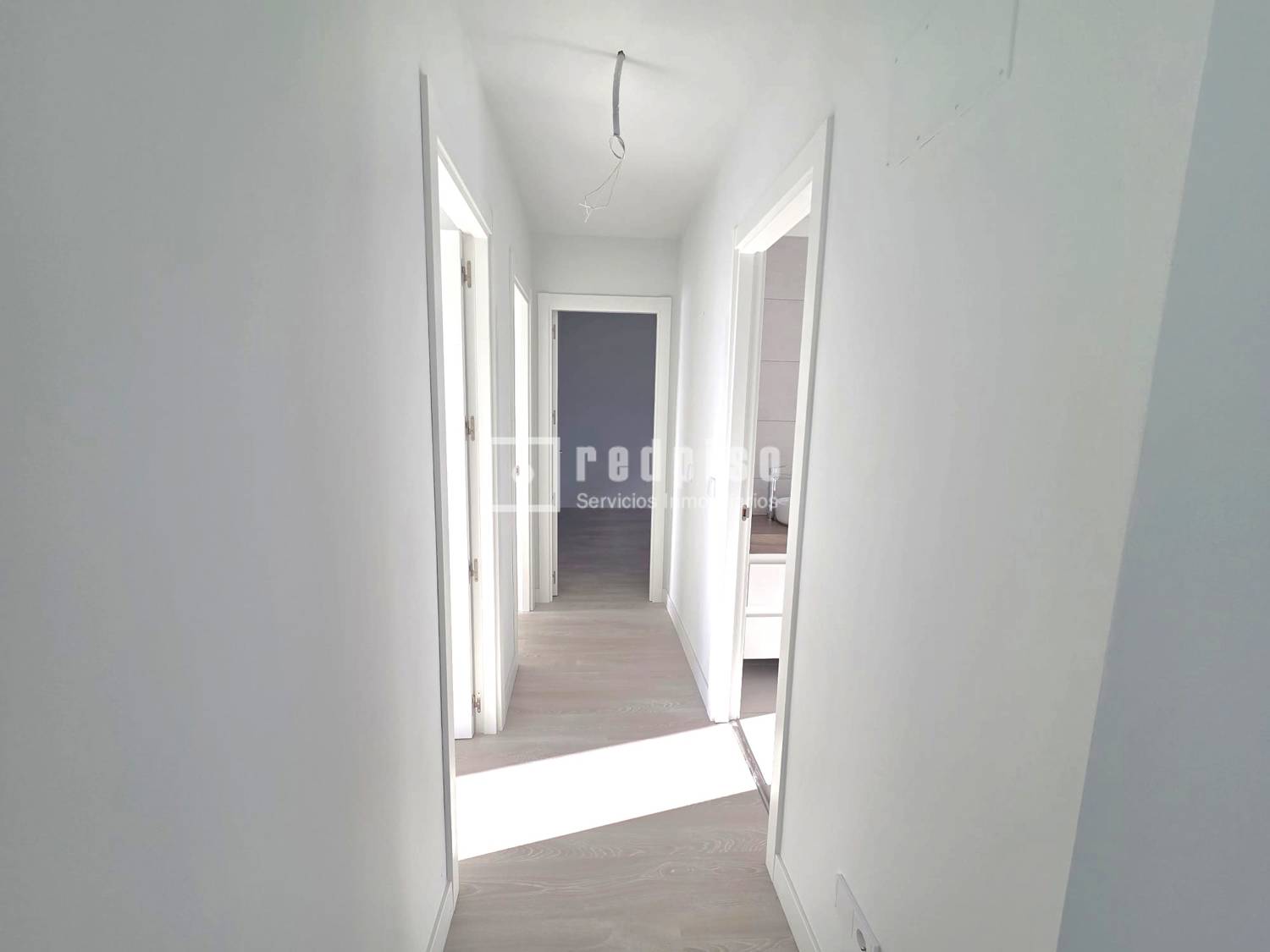 Casa en alquiler en  calle de Manuel Azaña, Madrid  11/30