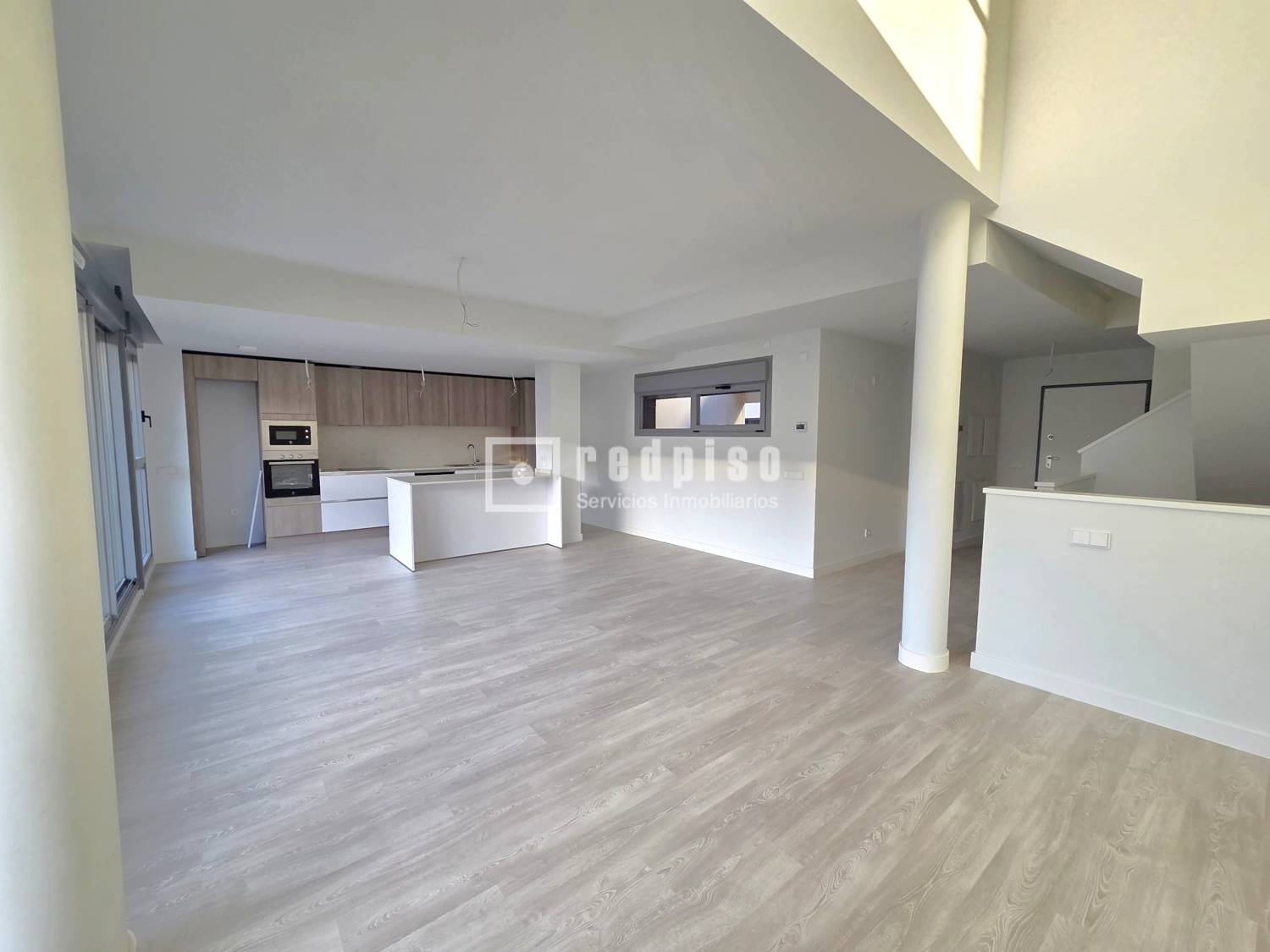 Casa en alquiler en  calle de Manuel Azaña, Madrid  4/30