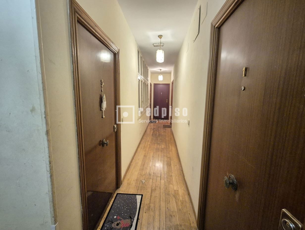 Piso en venta en calle Del Desengaño, Madrid, Madrid 18/20