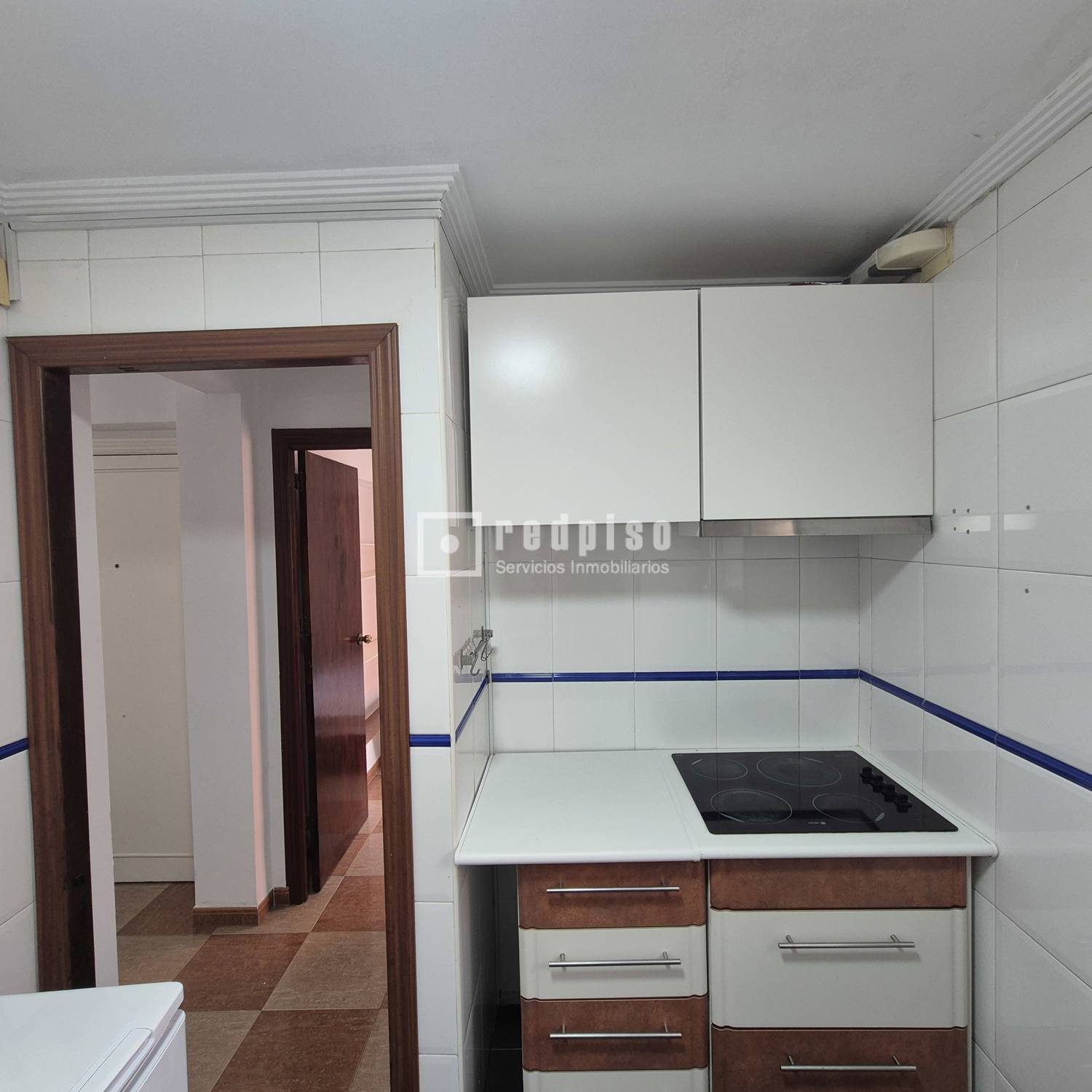 Piso en alquiler en  calle de la Virgen de la Estrella, Sevilla  15/25