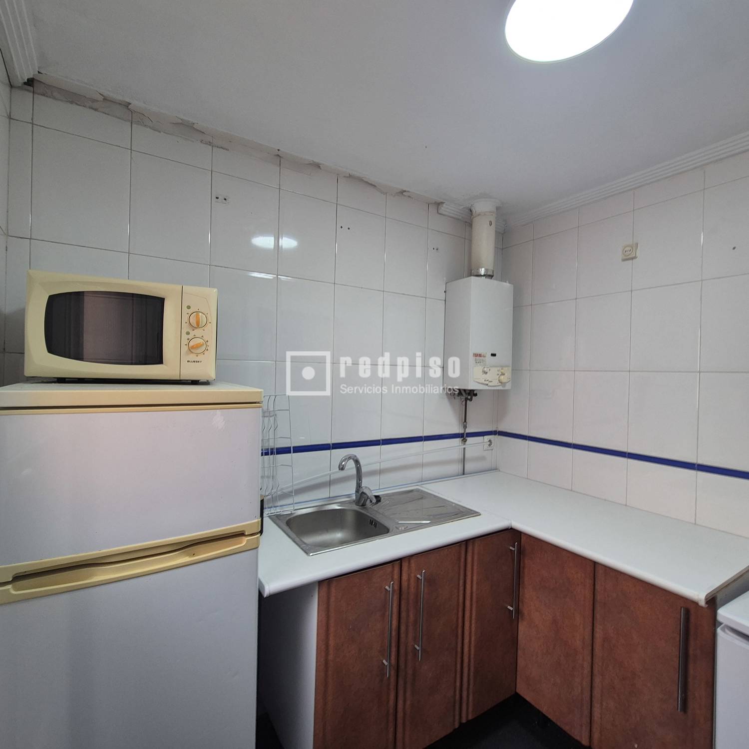 Piso en alquiler en  calle de la Virgen de la Estrella, Sevilla  18/25