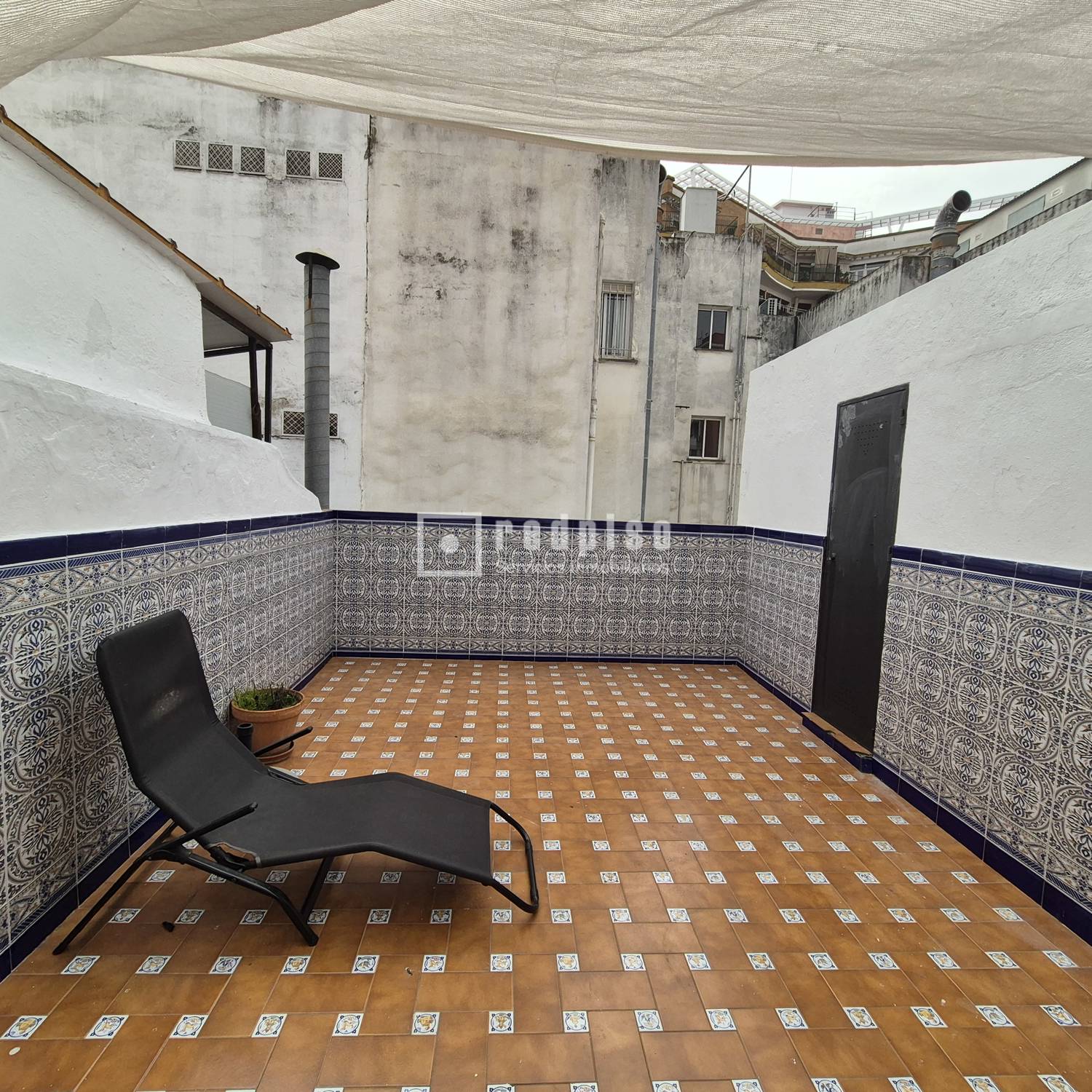 Piso en alquiler en  calle de la Virgen de la Estrella, Sevilla  24/25