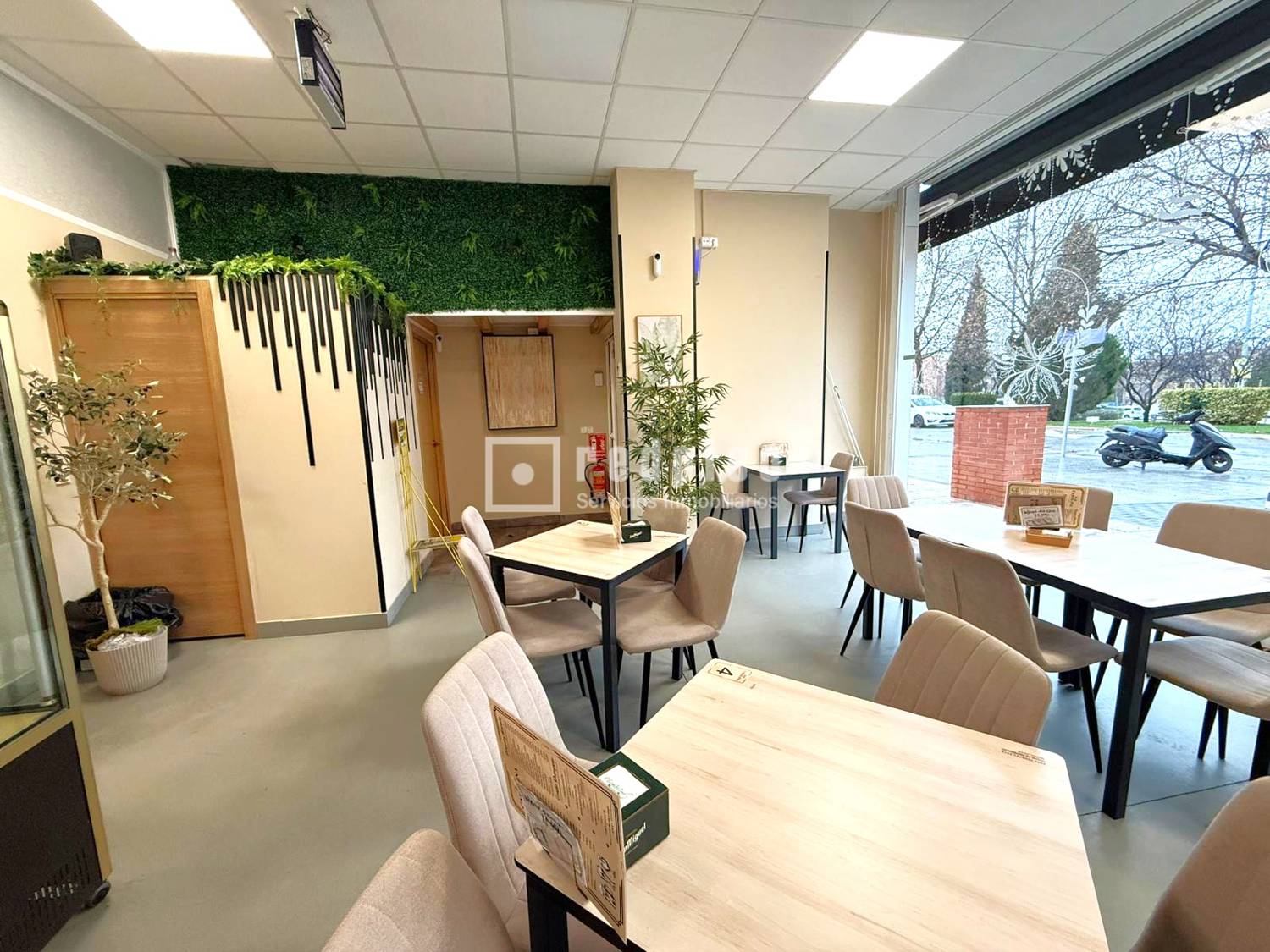 Local en alquiler en Torrejón De Ardoz, Madrid 7/26