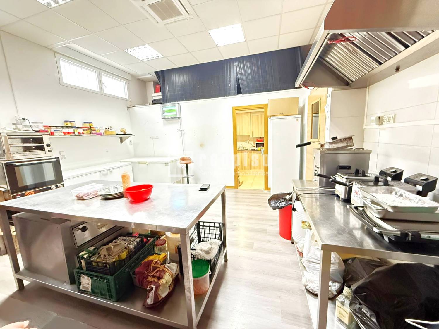 Local en alquiler en Torrejón De Ardoz, Madrid 10/26