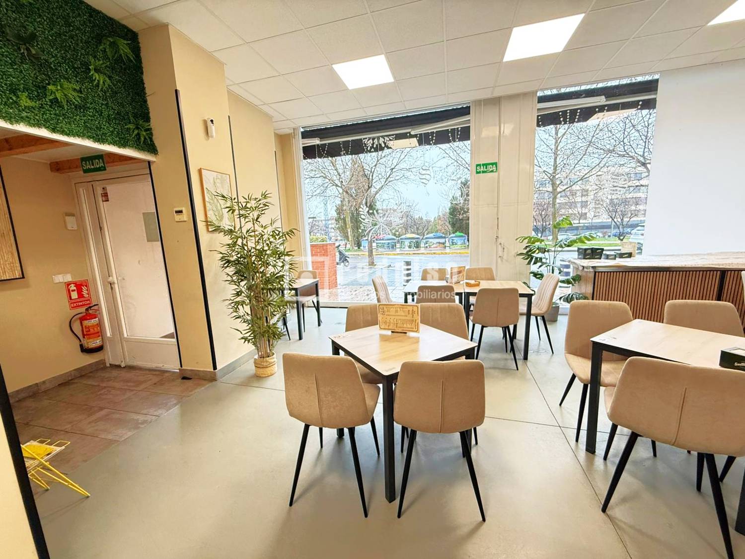 Local en alquiler en Torrejón De Ardoz, Madrid 8/26