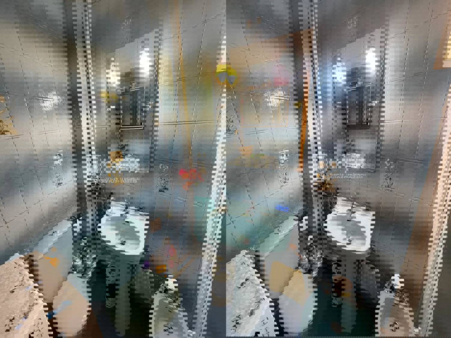 Piso en venta en calle De Carabelos, Madrid, Madrid 9/11