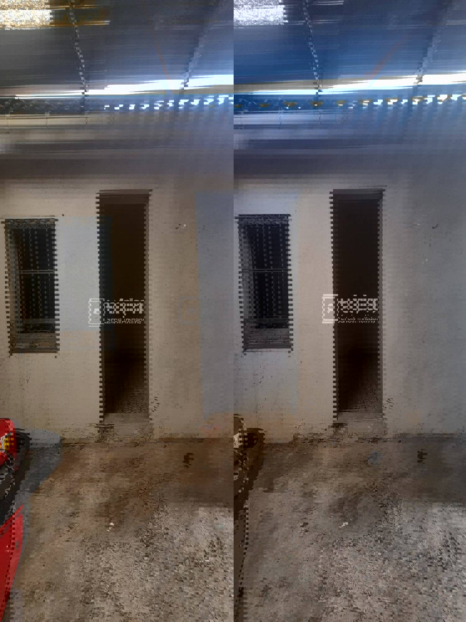 Edificio en venta en  Campo Real, Madrid  1/1