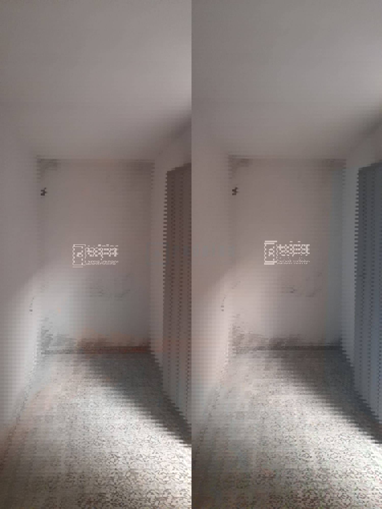 Edificio en venta en  Campo Real, Madrid  6/8