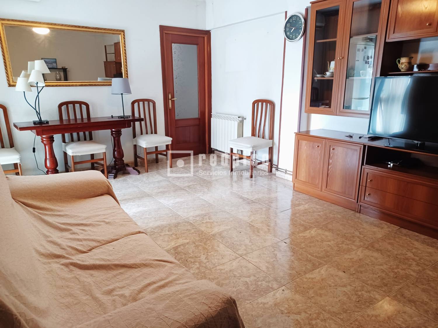 Piso en venta en  calle de Valdecanillas, San Blas-Canillejas, Madrid  1/1