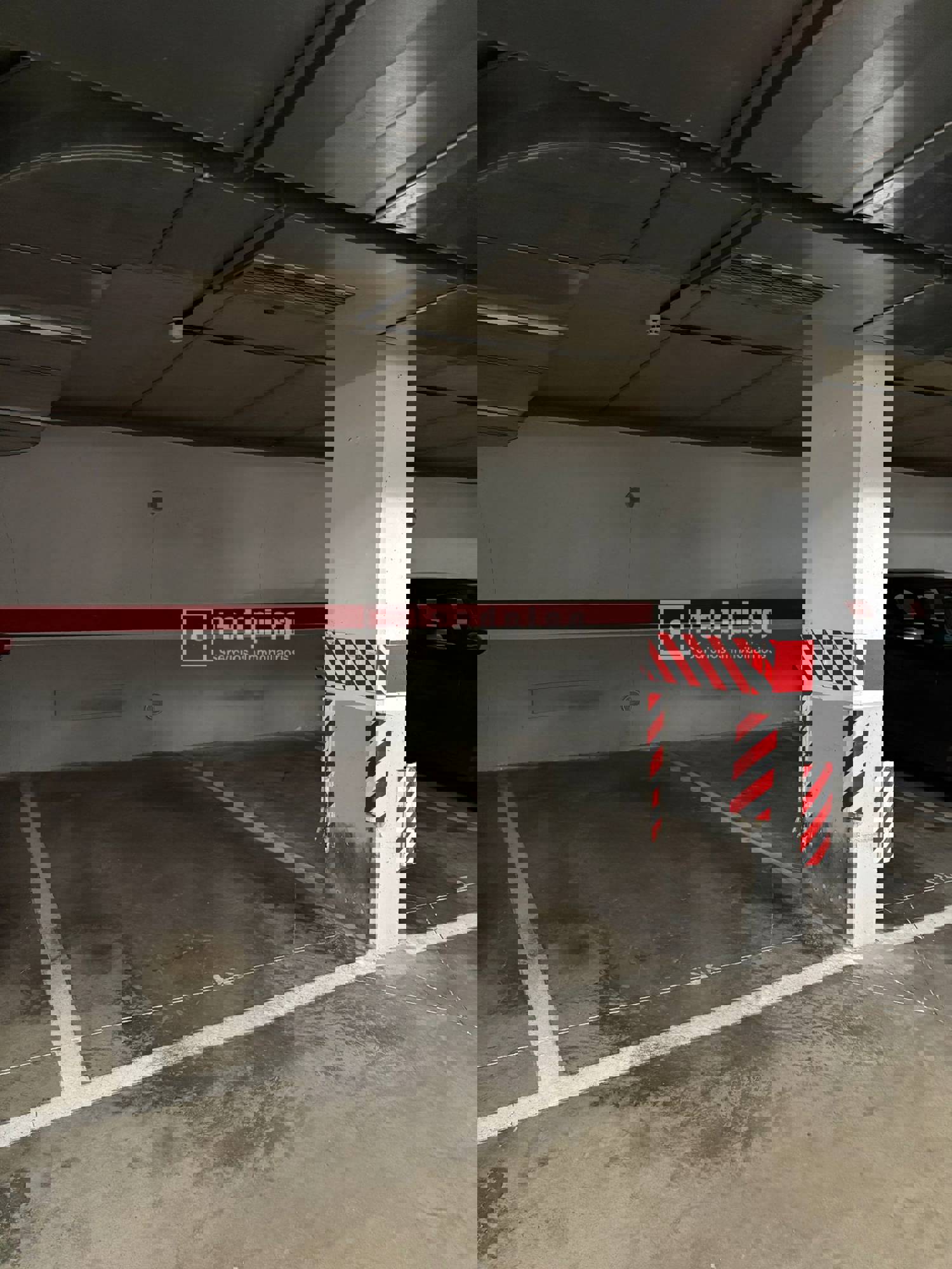 Parking en alquiler en  calle de Vital Aza, Madrid  7/10