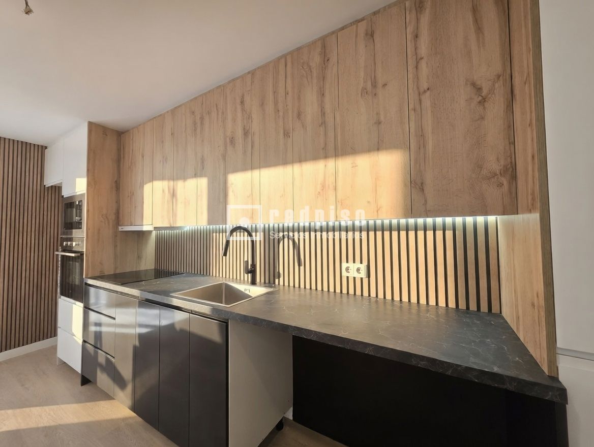 Local en venta en  Alcorcón, Madrid  2/21