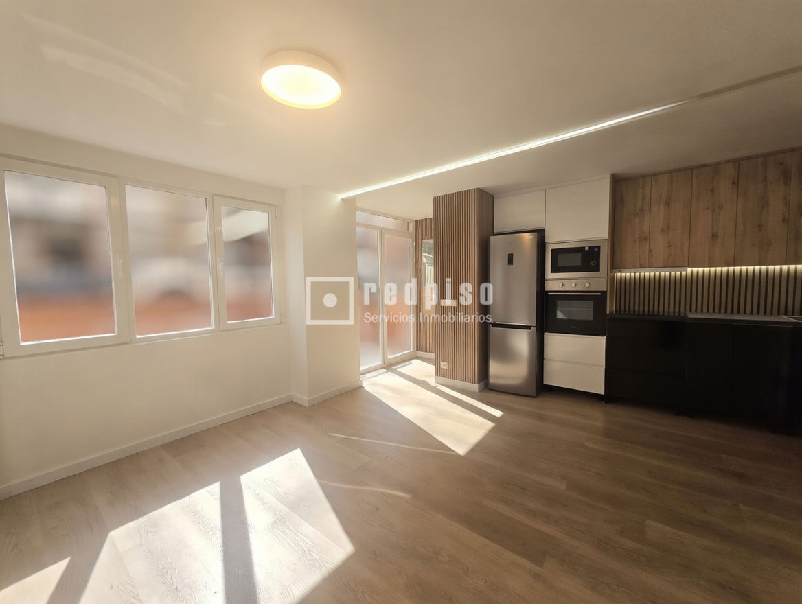 Local en venta en  Alcorcón, Madrid  5/21