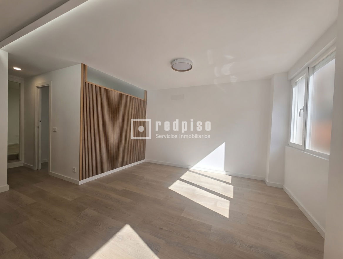 Local en venta en  Alcorcón, Madrid  6/21