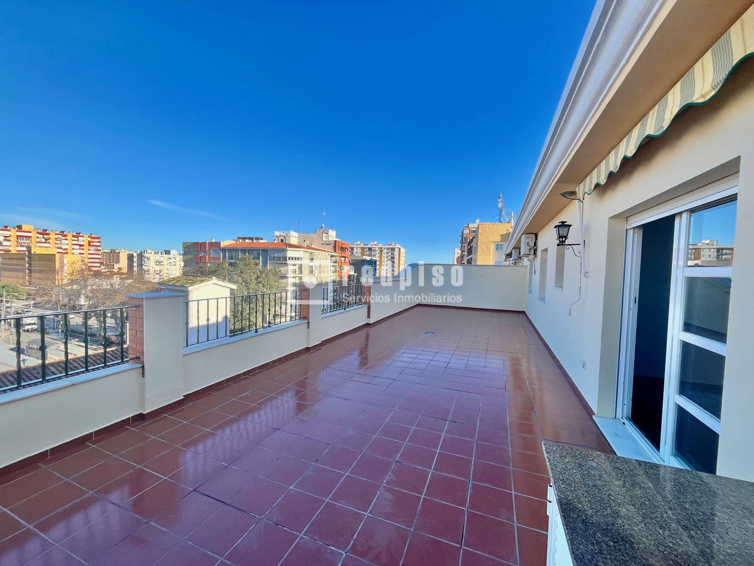 Piso en venta en  calle de Santa Margarita, Torre del Mar, Málaga  2/15