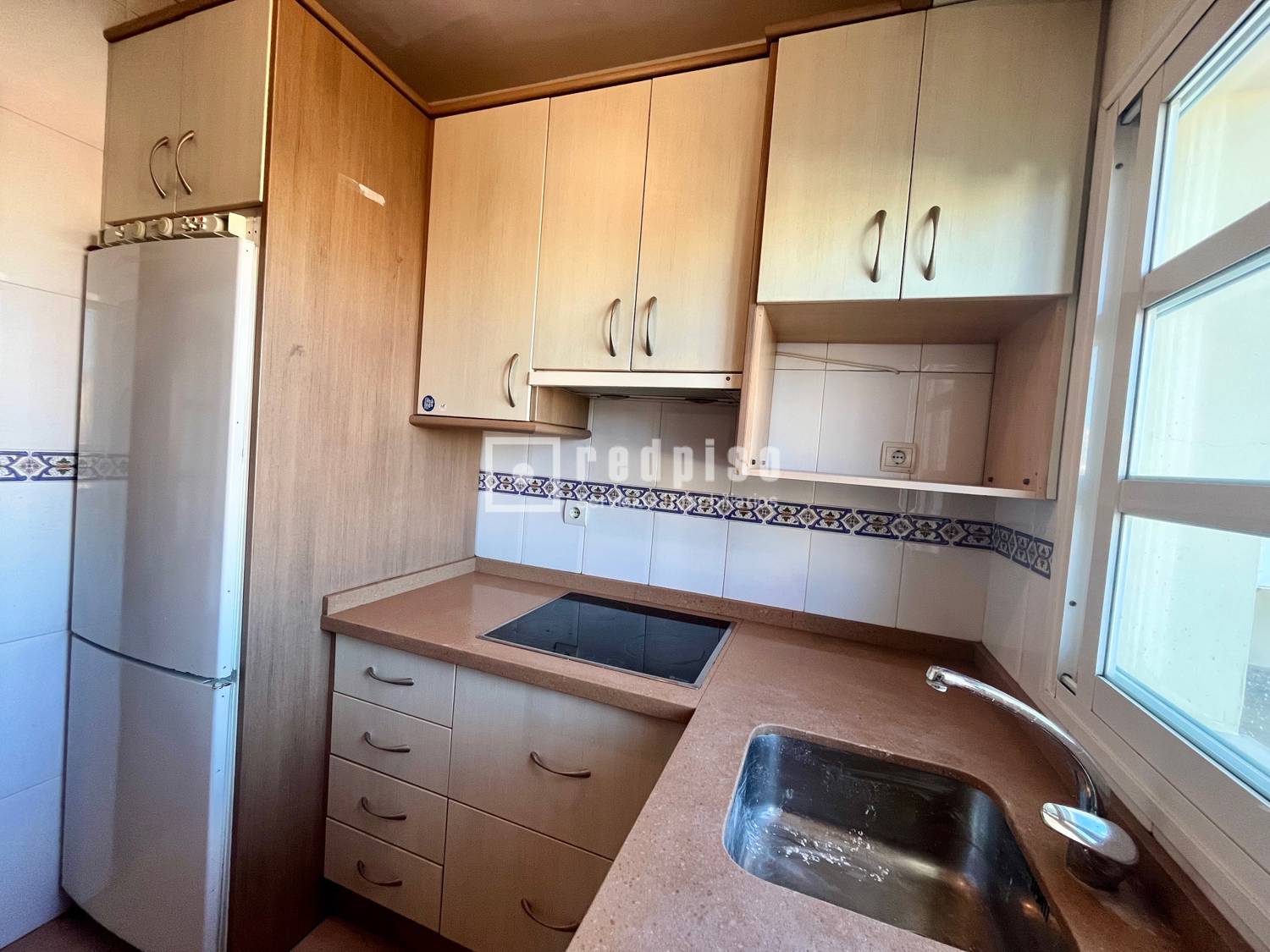 Piso en venta en  calle de Santa Margarita, Torre del Mar, Málaga  9/15