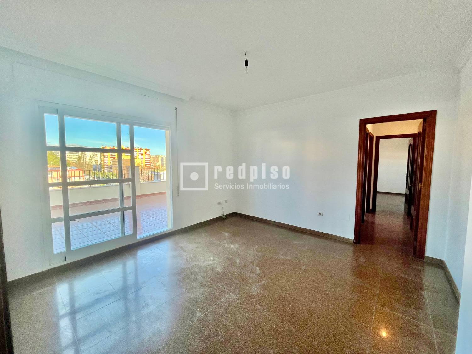 Piso en venta en  calle de Santa Margarita, Torre del Mar, Málaga  6/15