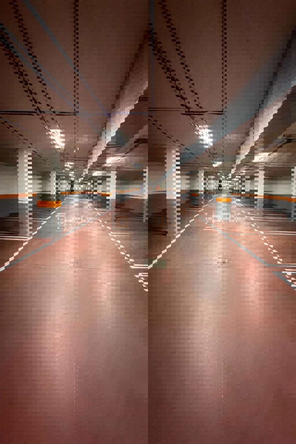 Parking en alquiler en  Alcobendas, Madrid  3/3