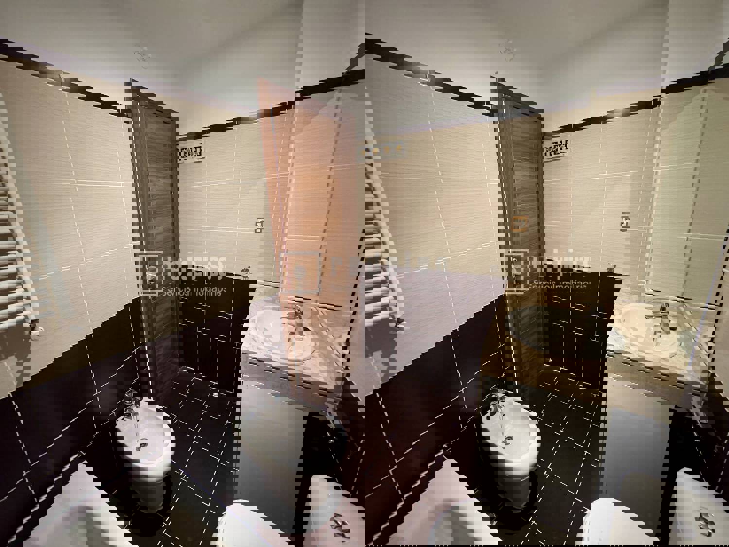 Piso en venta en calle Nueve, El Escorial, Madrid 10/13