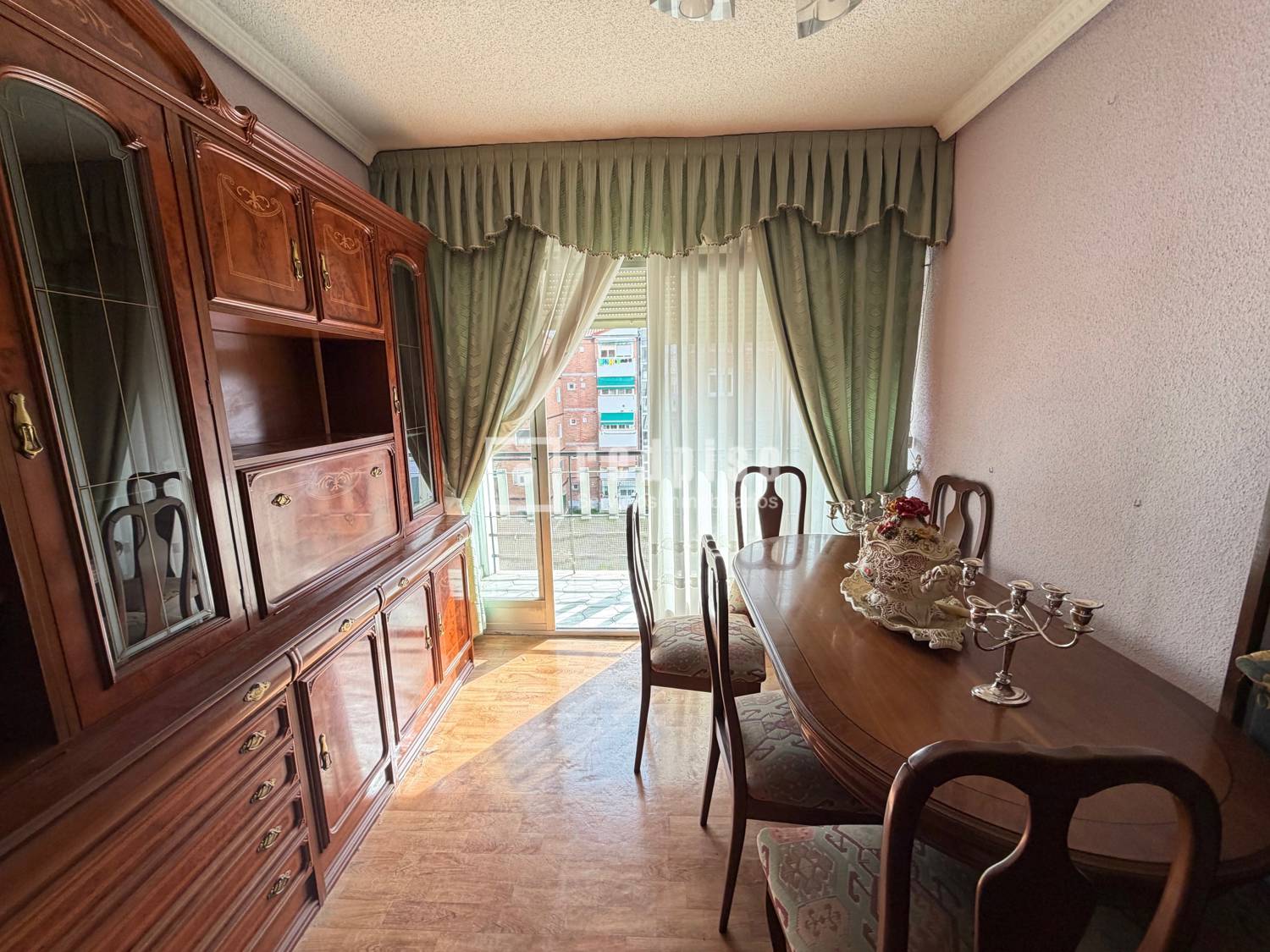 Piso en venta en  calle de Blas Cabrera, Latina, Madrid  1/1