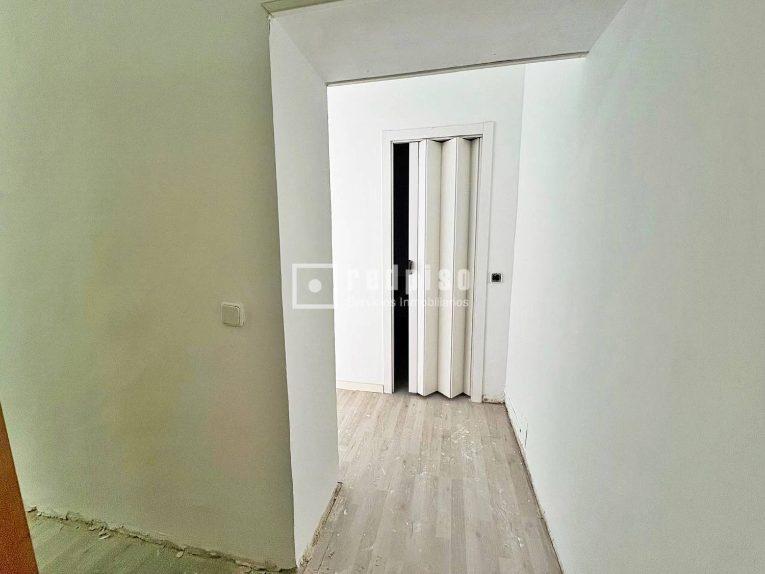 Local en venta en Alcorcón, Madrid 5/13