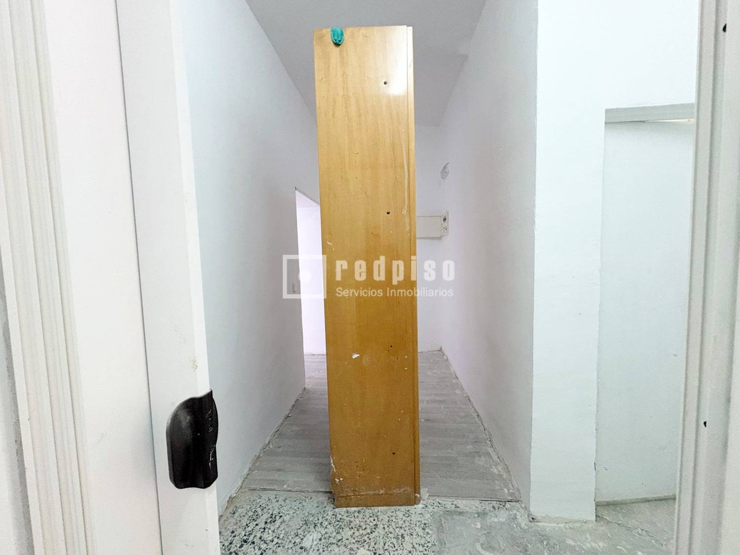 Local en venta en Alcorcón, Madrid 10/13