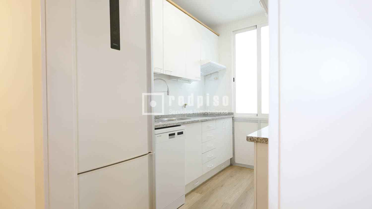 Piso en alquiler en calle De Fernando El Católico, Madrid, Madrid 9/30